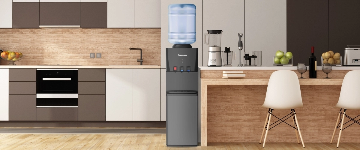 آبسردکن پاناسونیک در آشپزخانه