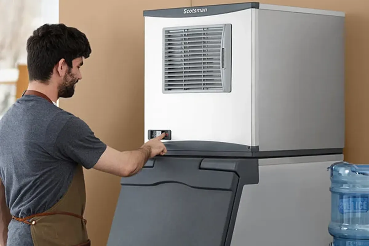 تعمیر یخساز در تهران